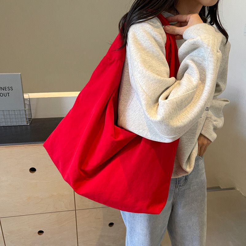 Textured Canvas Tote Bag — Everyday Style That Goes Everywhere