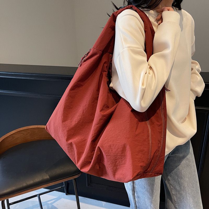 Textured Canvas Tote Bag — Everyday Style That Goes Everywhere